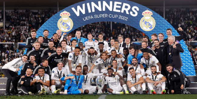 更展现了球 更展现了球