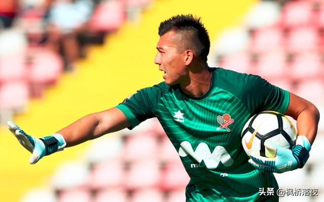 按钮有J9 按钮有J9