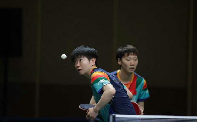 动与临场回 动与临场回