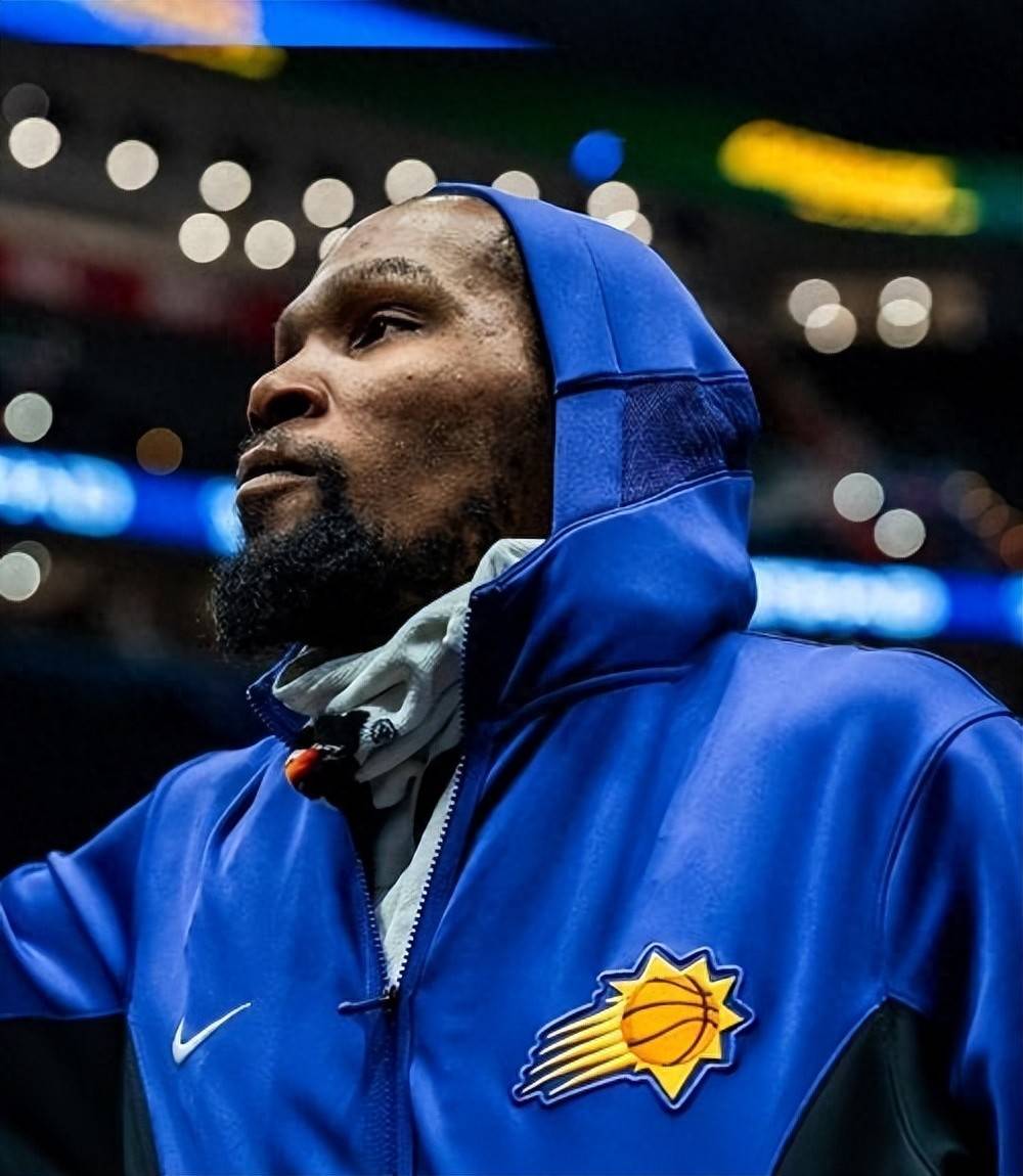 临时换人的 临时换人的