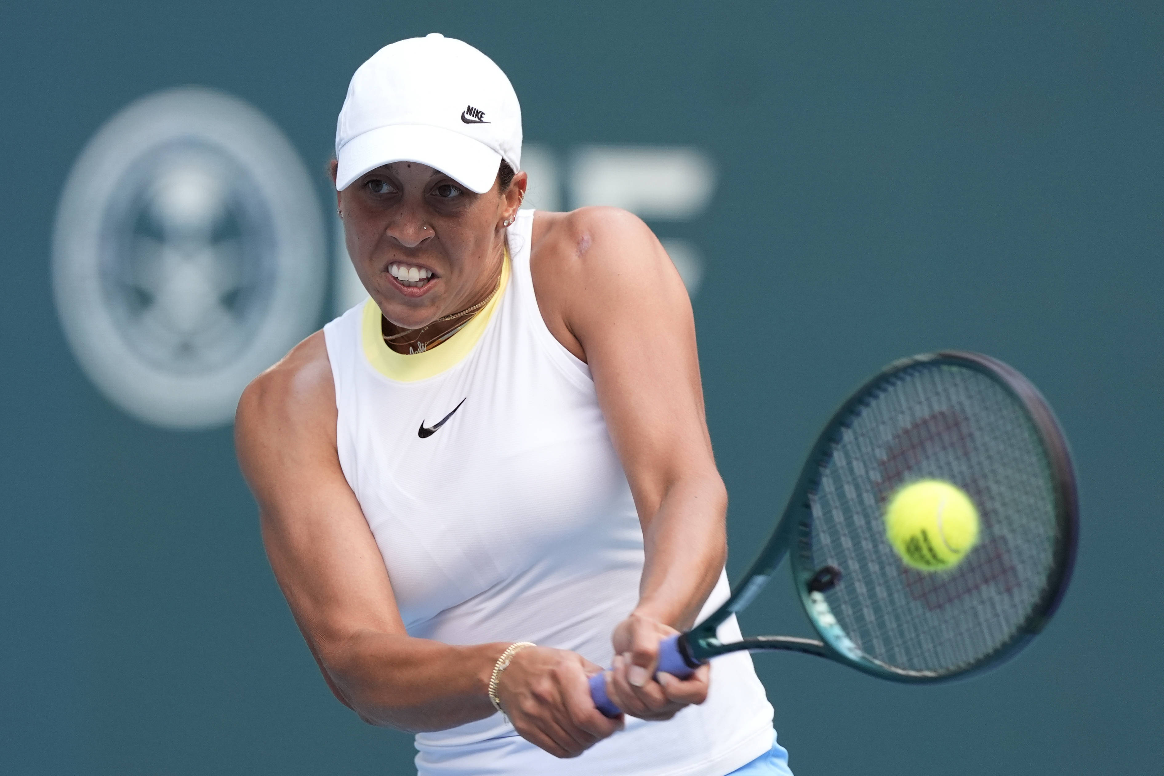 外线随之松 外线随之松